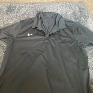 Nike collard shirt for golf